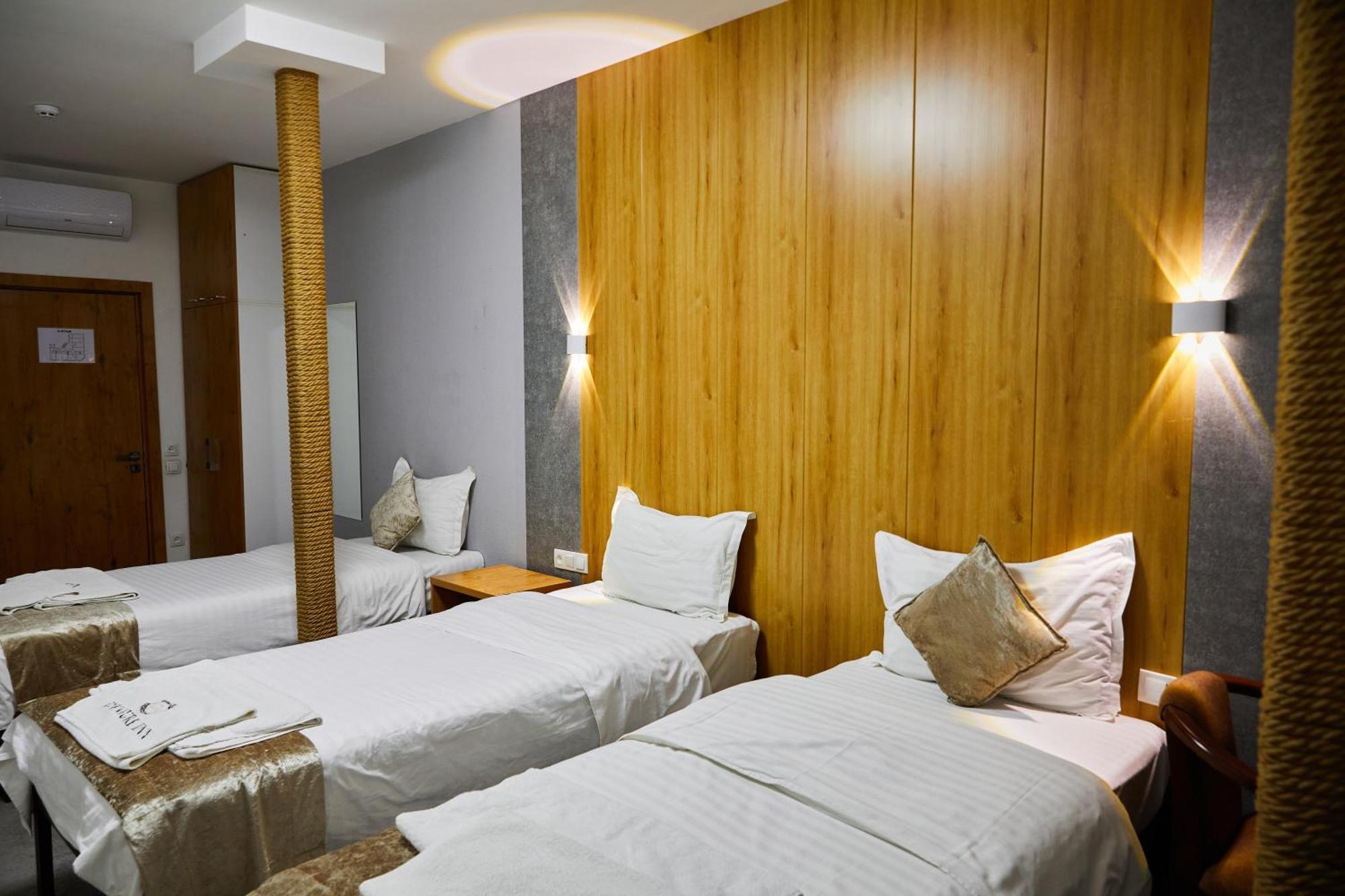 Art Plaza Hotel 塔什干 外观 照片