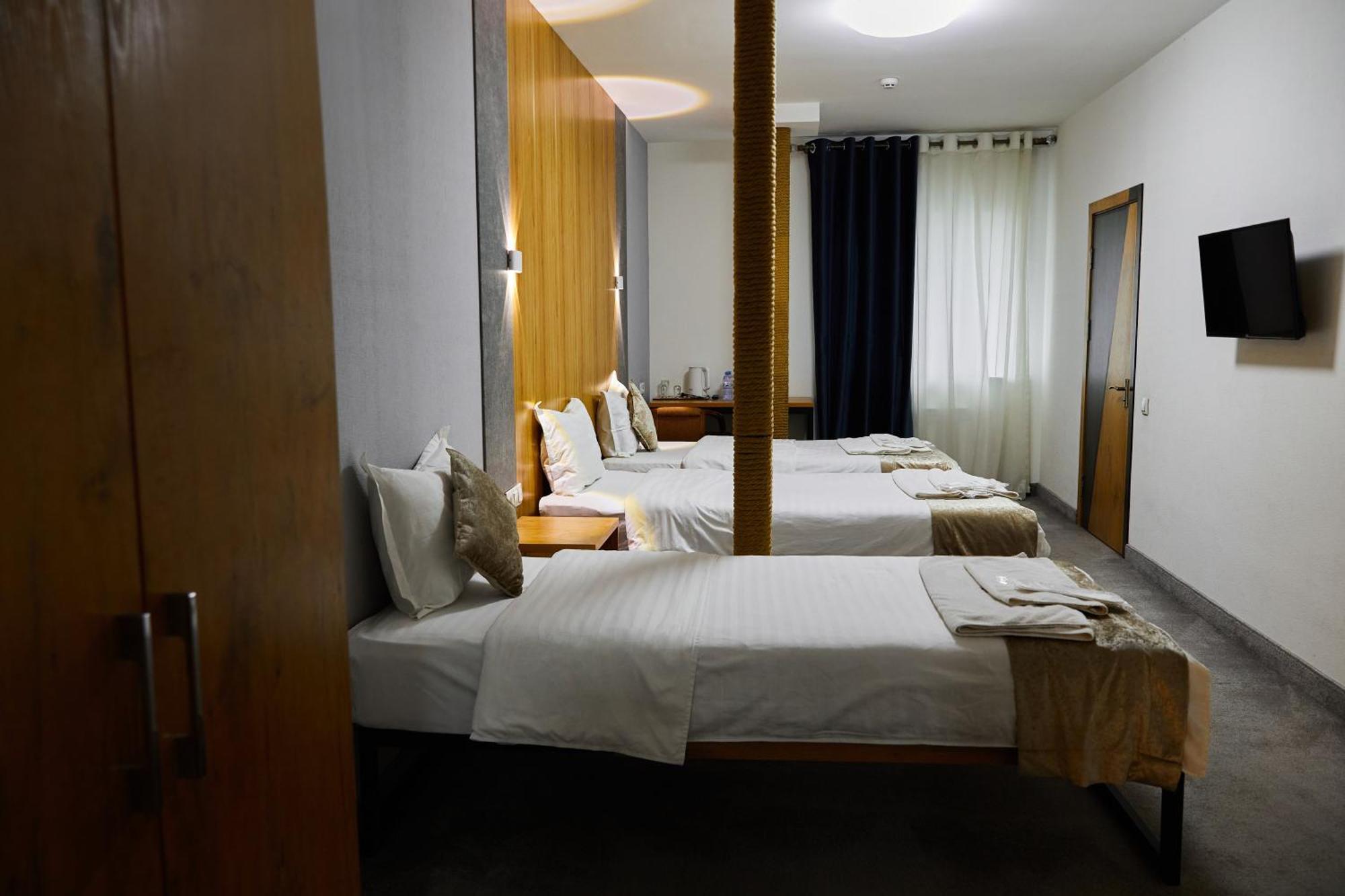 Art Plaza Hotel 塔什干 外观 照片